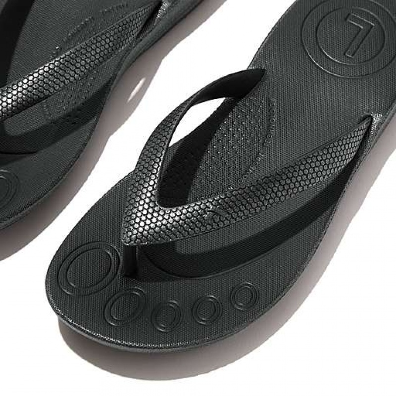 Black Kids' FitFlop IQUSHION Shimmer Ergonomic Flip Flops | 5308-WMCPK