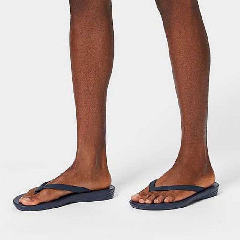 Black Men's FitFlop IQUSHION Ergonomic Flip Flops | 3546-GVTSZ